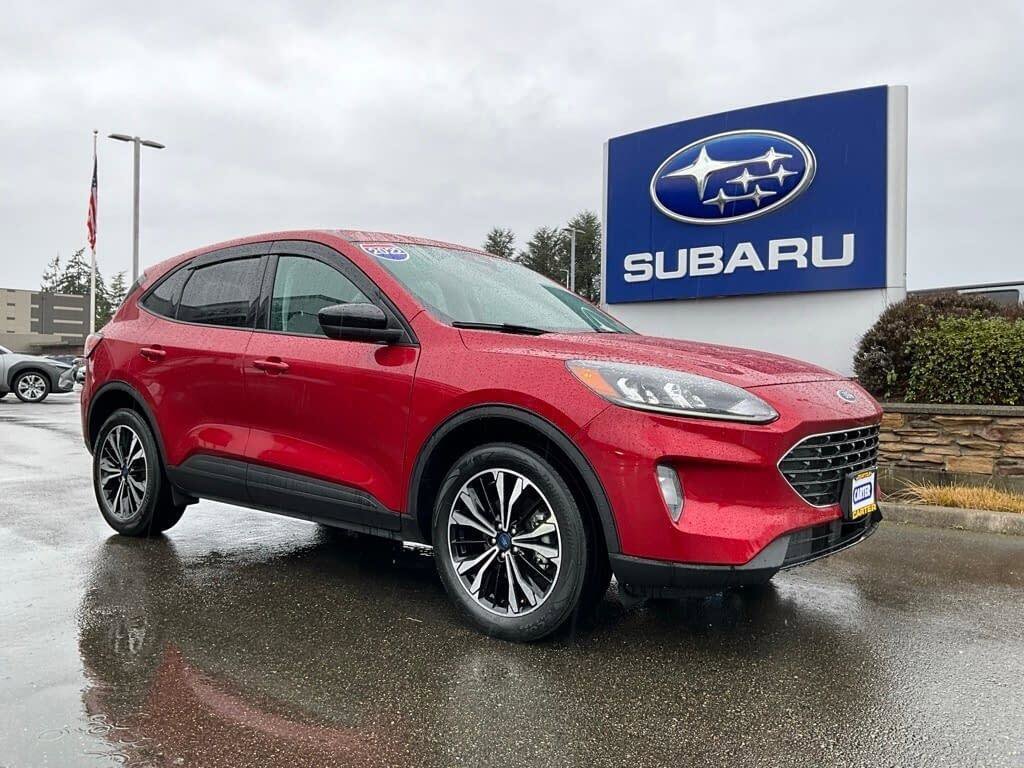 Used 2022 Ford Escape SEL w/ SEL Stealth AWD Package image 2