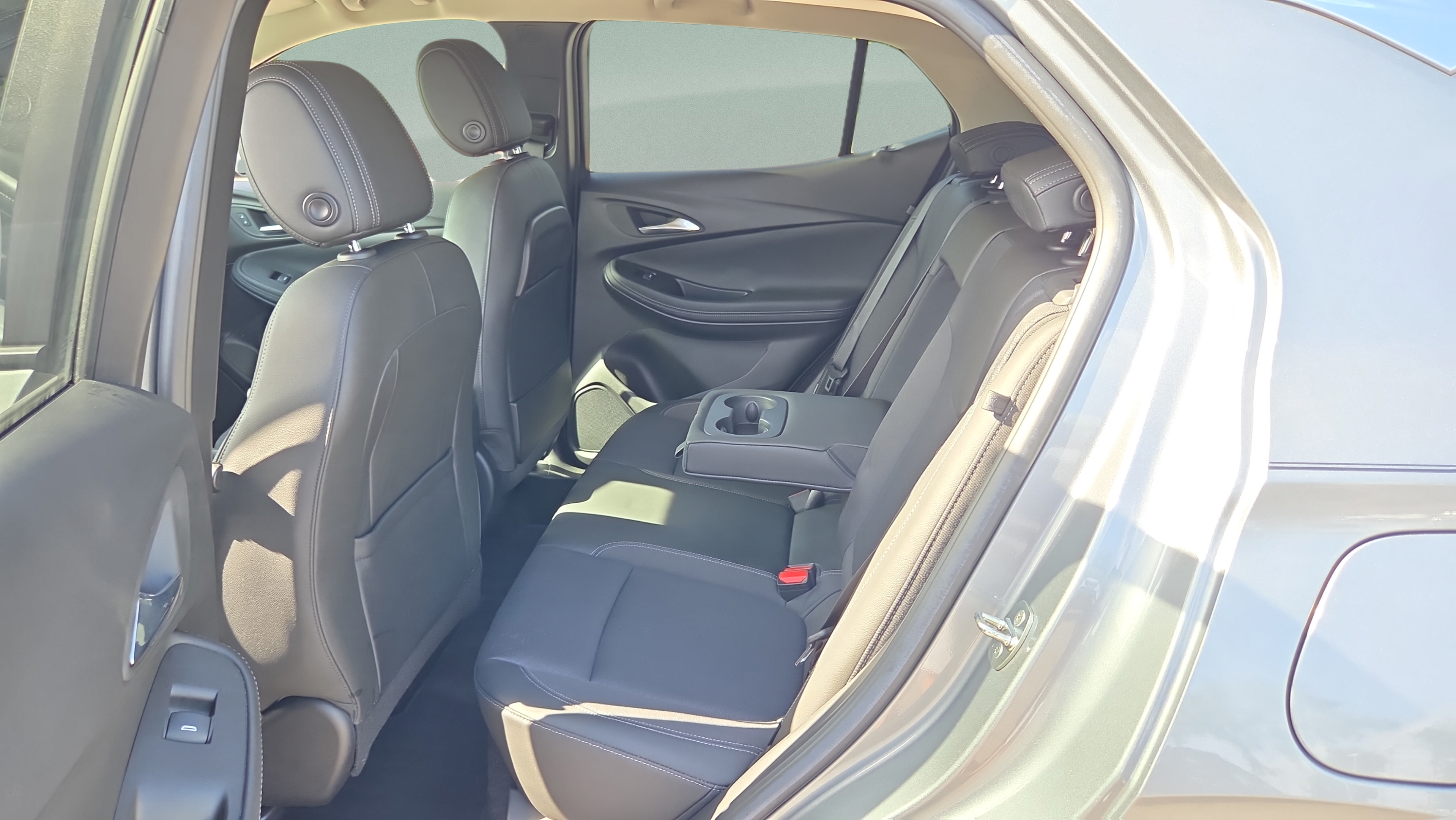 Certified 2023 Buick Encore GX Select w/ Sport Touring Package FWD image 10
