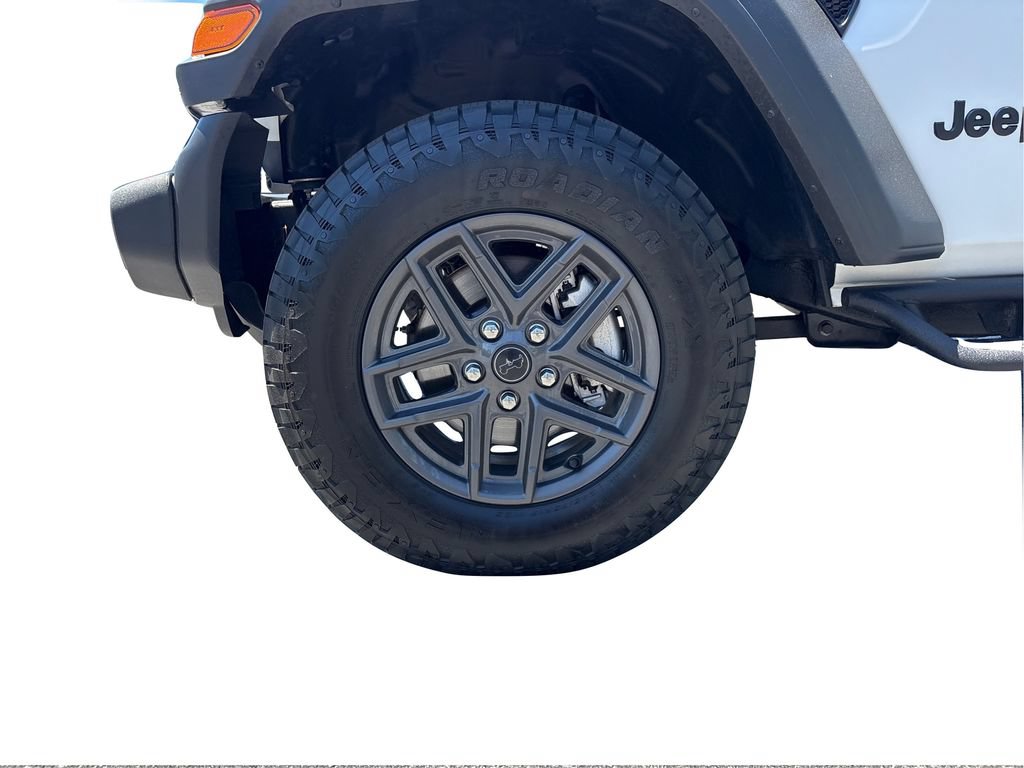 Used 2025 Jeep Wrangler Sport AWD/4WD image 27