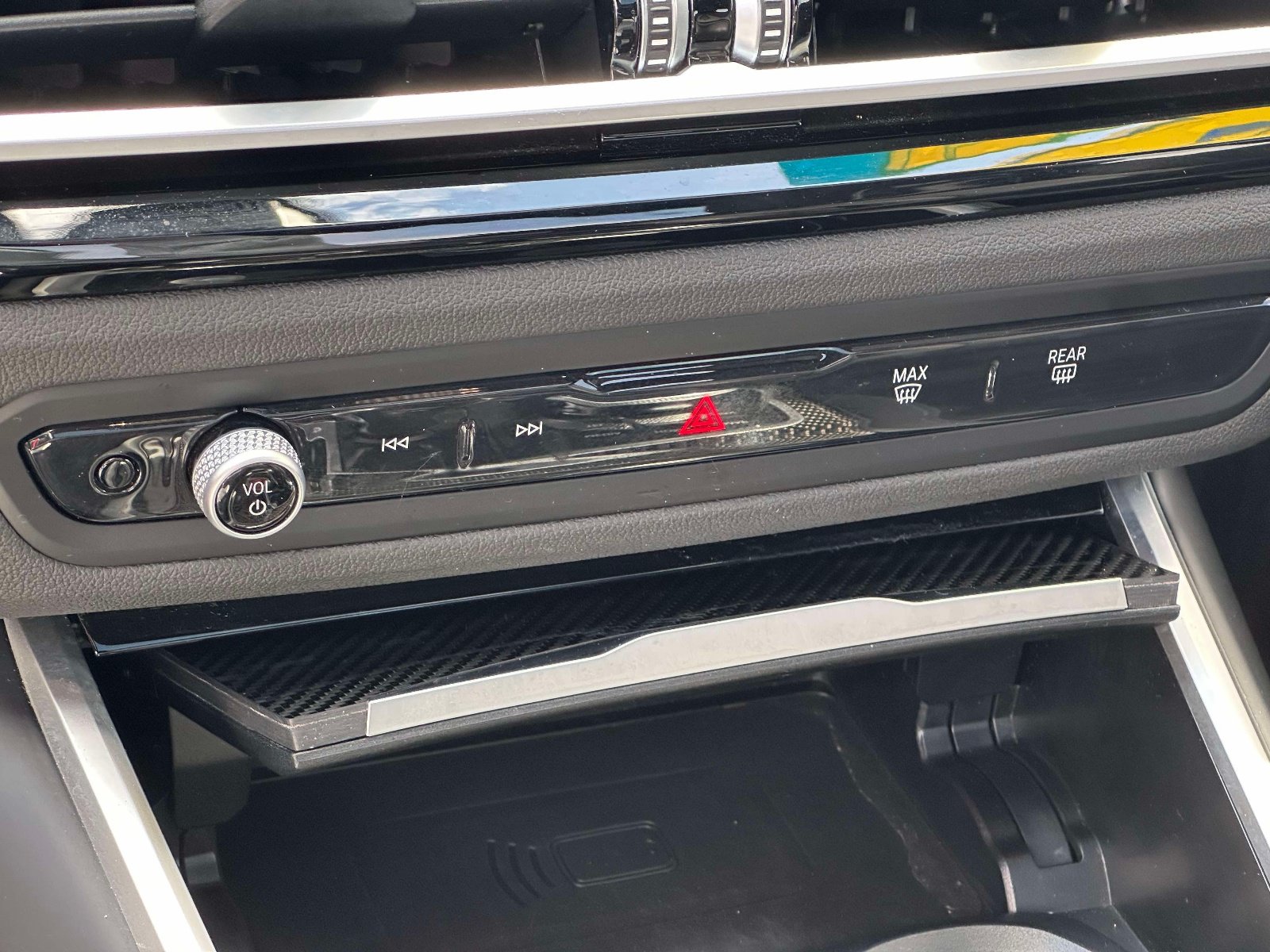 Used 2024 BMW M2 w/ Lighting Package RWD image 23