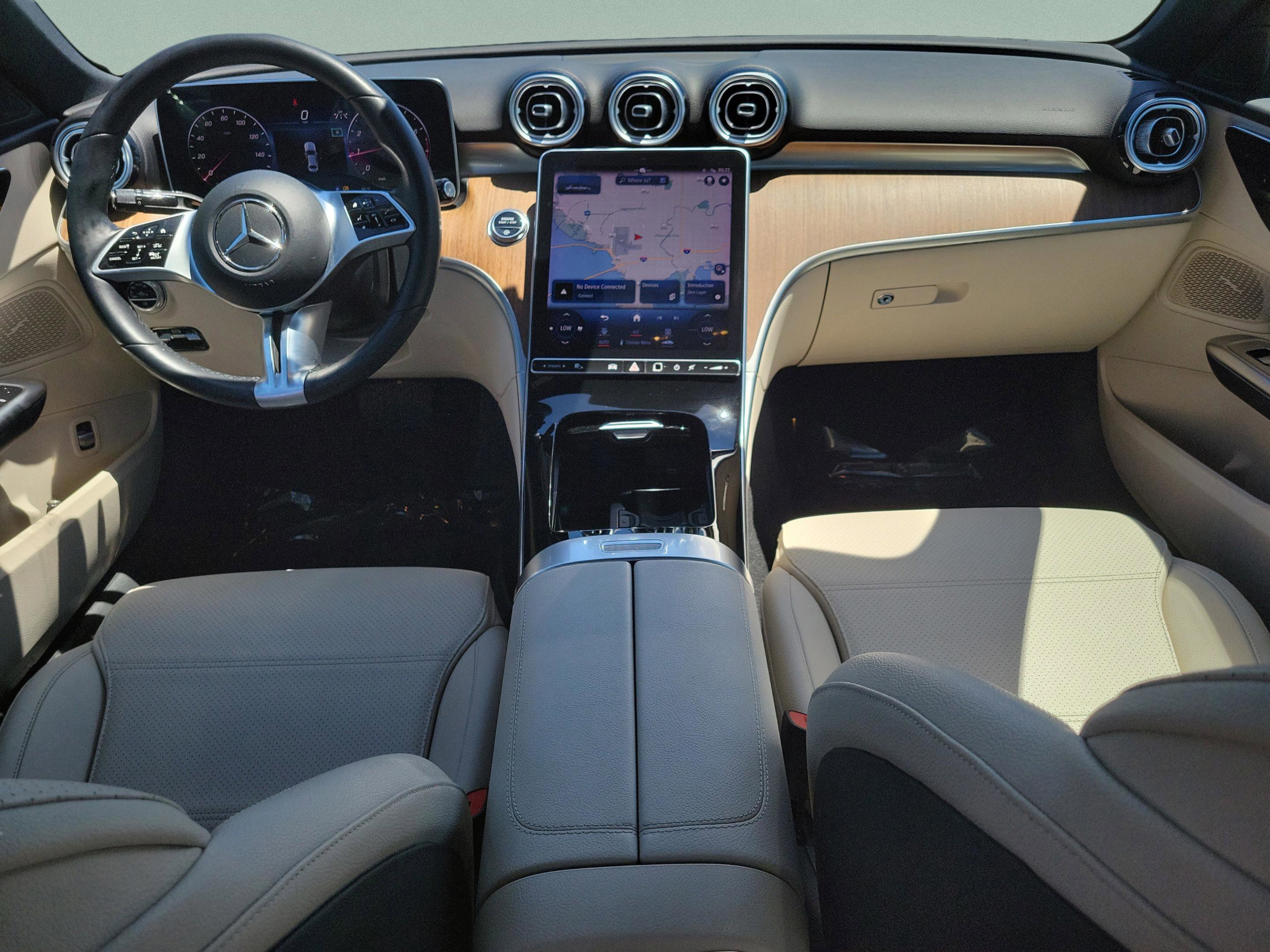 Used 2023 Mercedes-Benz C 300 Sedan image 12