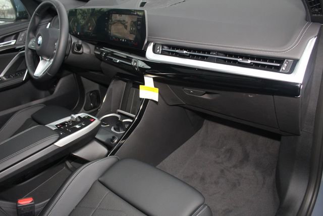 Used 2026 BMW X1 xDrive28i w/ Technology Package image 23