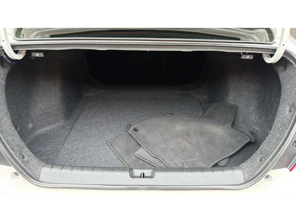 Used 2021 Honda Civic EX image 14