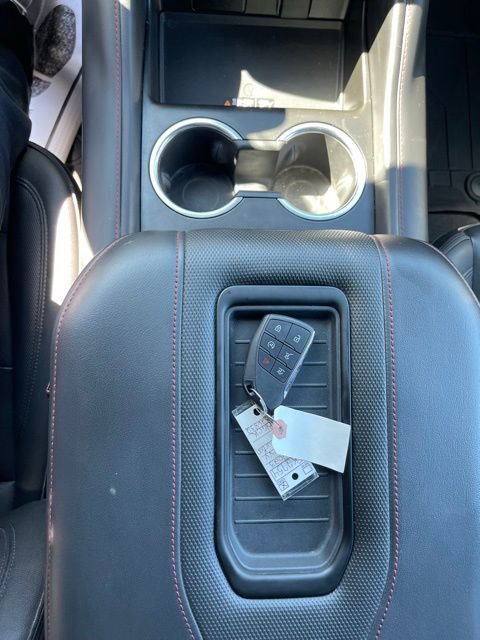 Used 2023 Chevrolet Suburban RST image 19