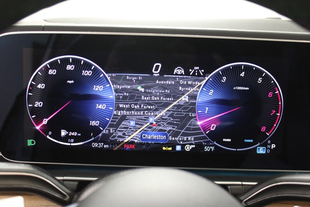 Certified 2025 Mercedes-Benz GLS 450 4MATIC image 22