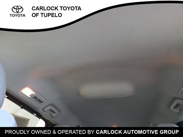 Used 2026 Toyota Sienna LE FWD image 16