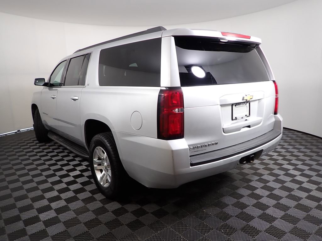 Used 2019 Chevrolet Suburban LT AWD/4WD image 13