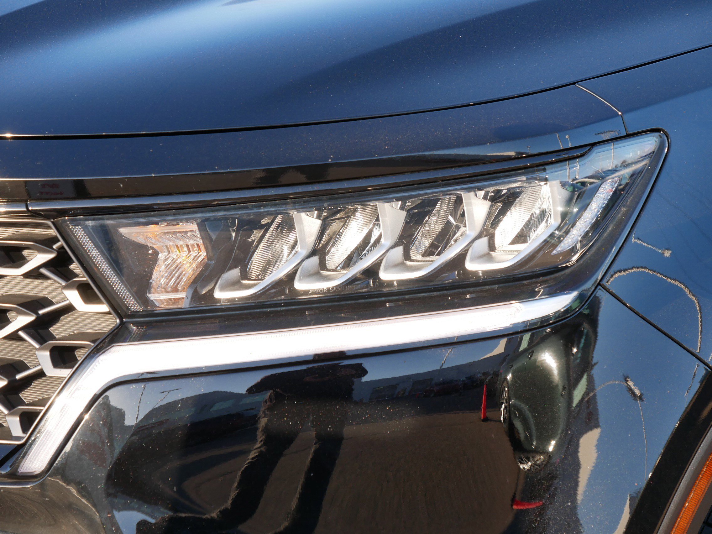 Certified 2022 Kia Sorento S w/ Panoramic Sunroof Package image 16