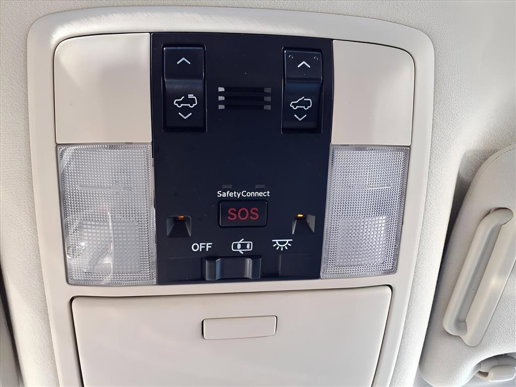 Used 2013 Lexus GX 460 image 25