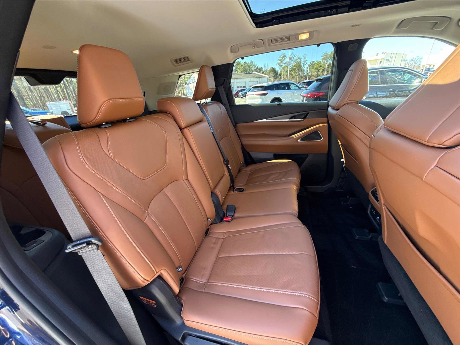 Certified 2025 INFINITI QX60 Sensory w/ Vision Package image 28