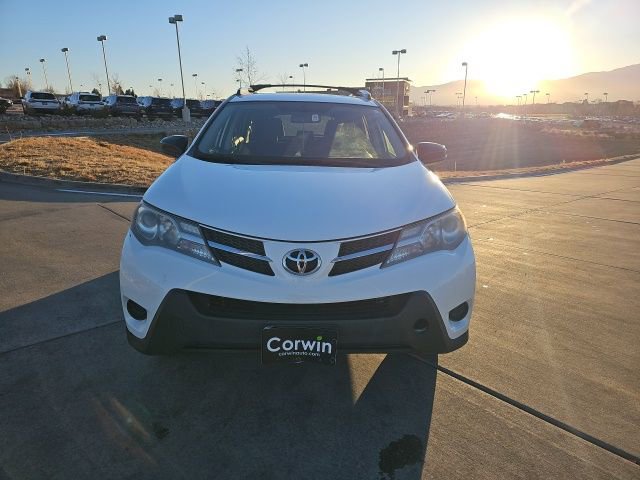 Used 2015 Toyota RAV4 LE image 16