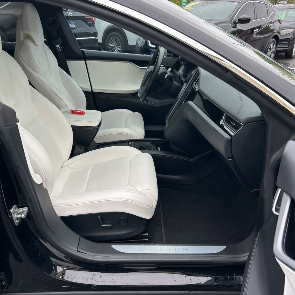 Used 2019 Tesla Model S 100D AWD/4WD image 6