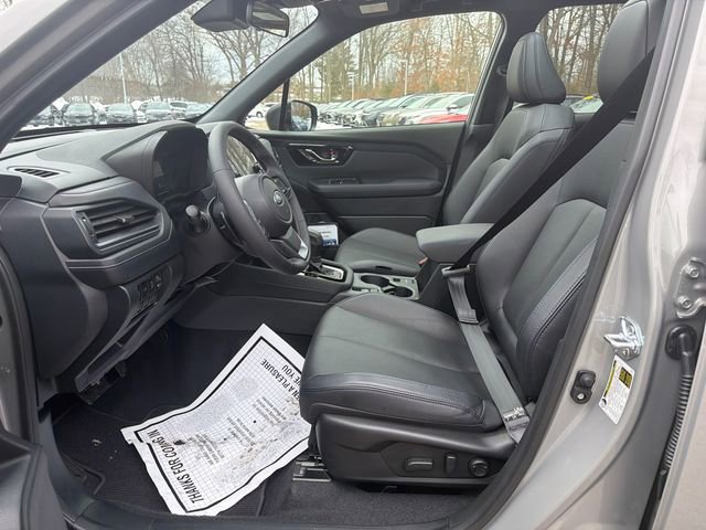 Used 2025 Subaru Forester Limited image 39