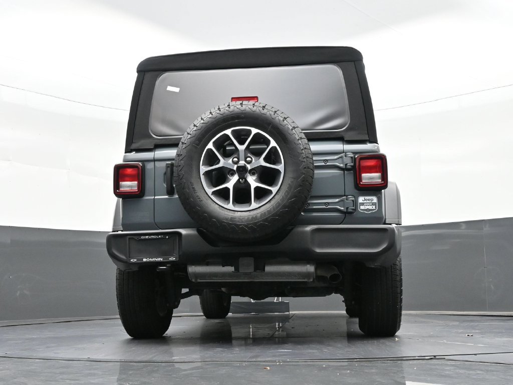 Used 2024 Jeep Wrangler Unlimited Sport AWD/4WD image 28