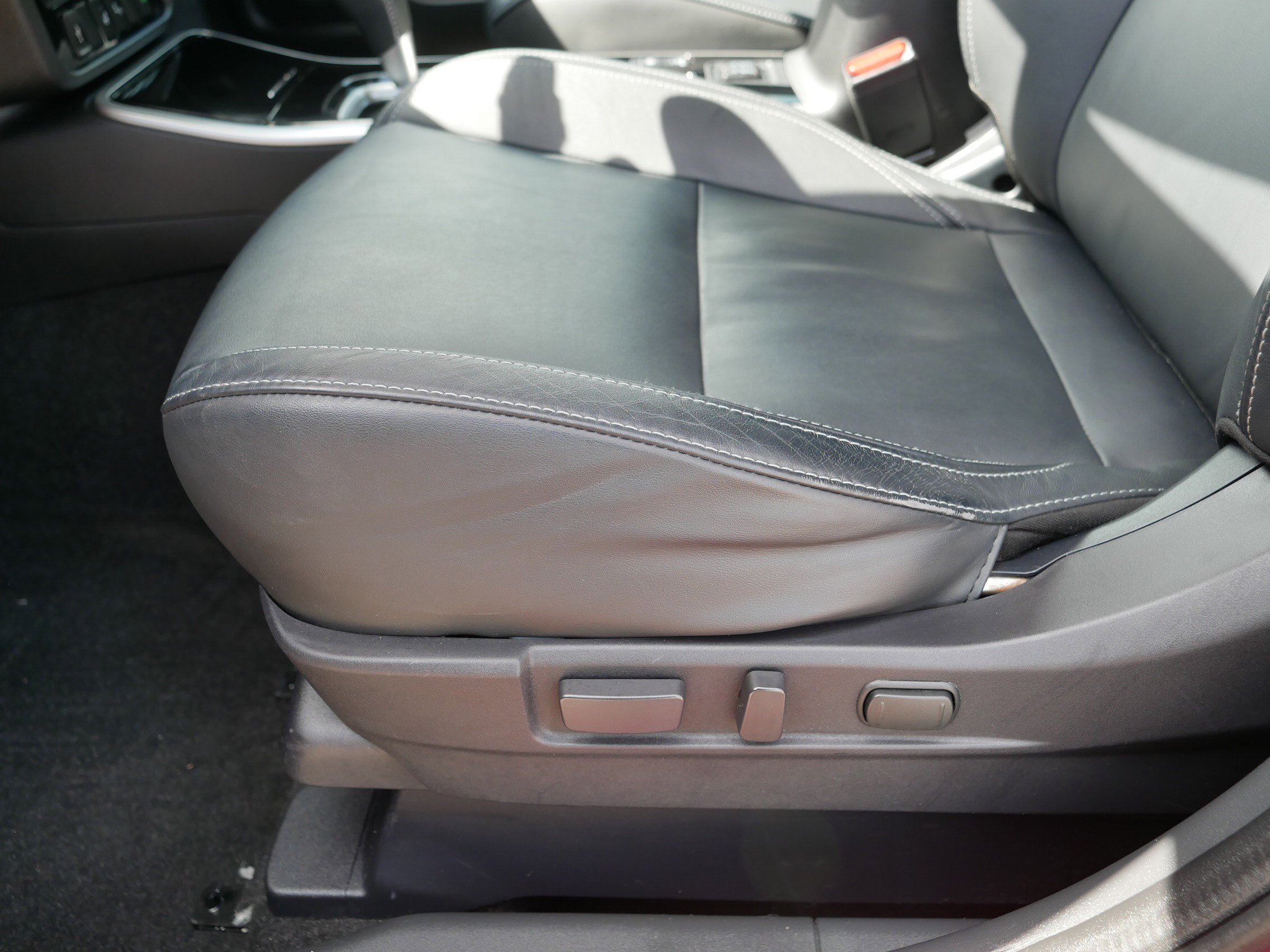 Used 2020 Mitsubishi Outlander GT AWD/4WD image 20