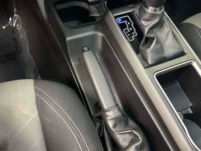 Used 2020 Toyota Tacoma TRD Sport AWD/4WD image 46