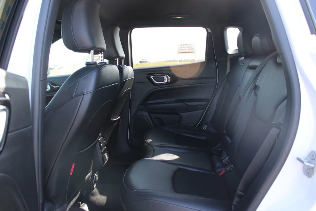 Used 2025 Jeep Compass Trailhawk w/ Trailer Tow Group image 24