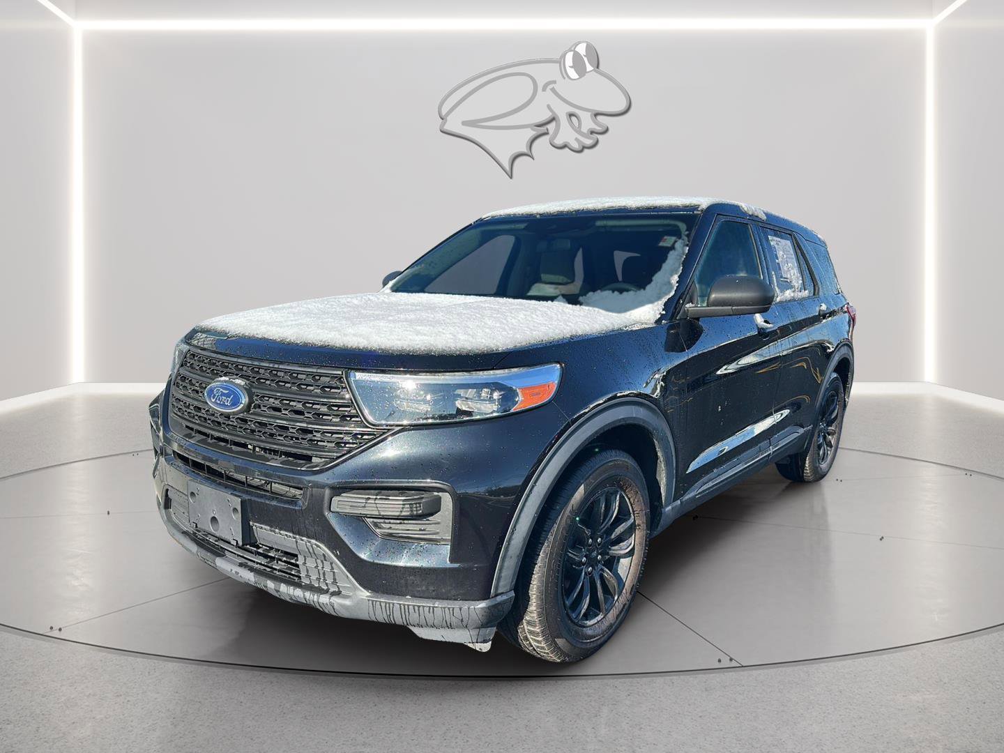 Used 2020 Ford Explorer 2WD image 2