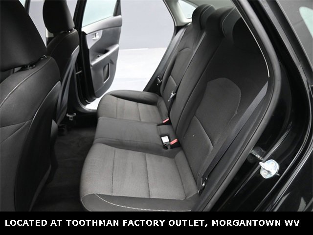 Used 2023 Kia Forte LXS w/ LXS Technology Package image 11