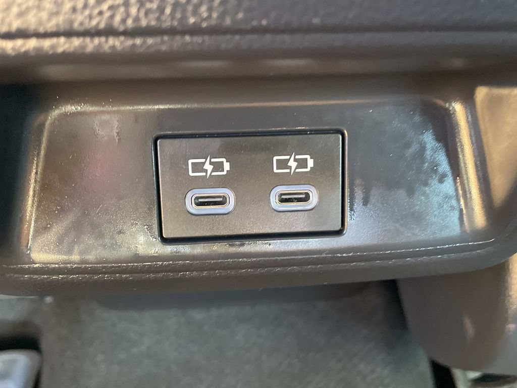 Used 2024 Toyota Corolla LE FWD image 17