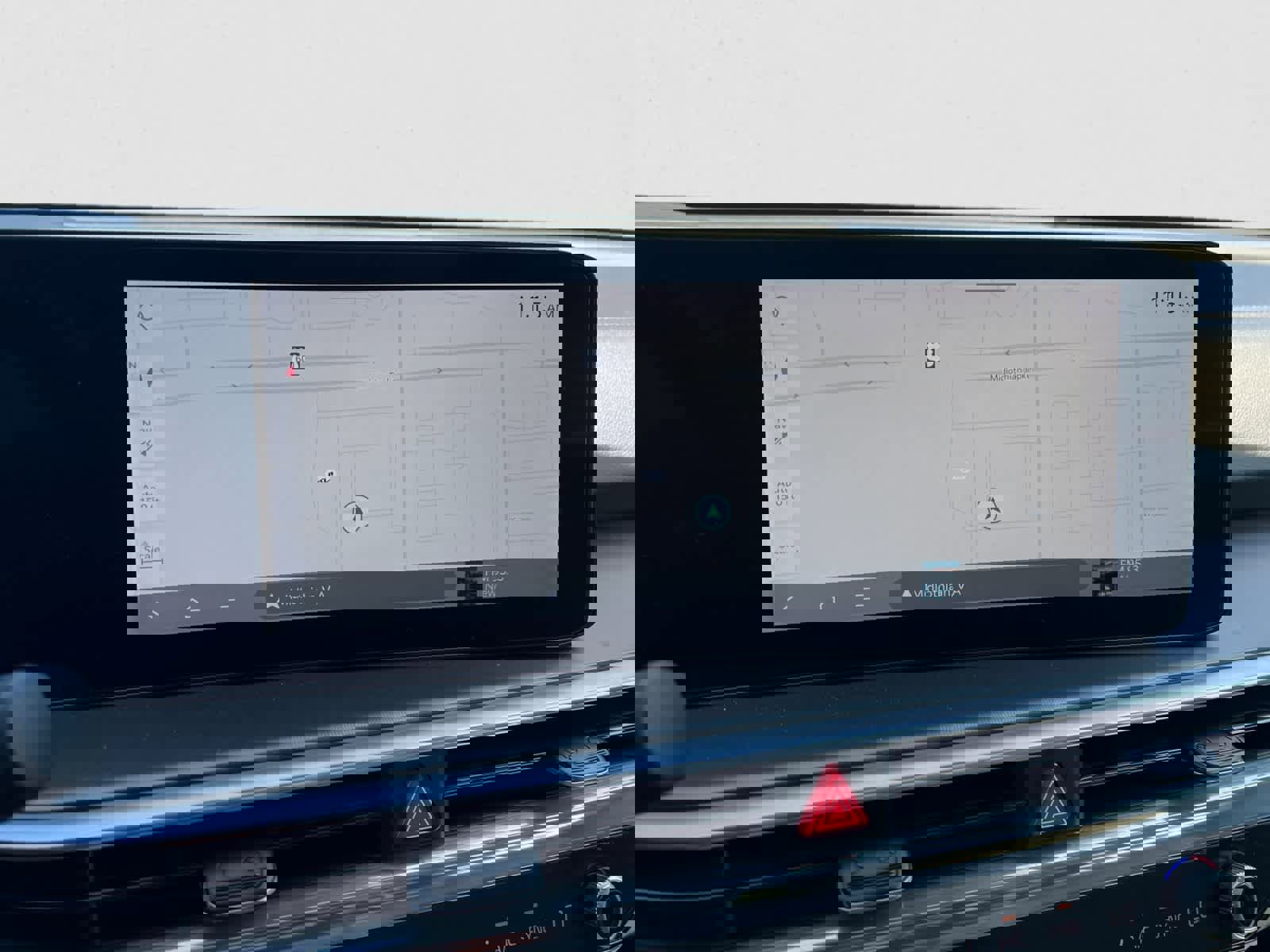 Certified 2025 Kia Sorento SX Prestige image 22