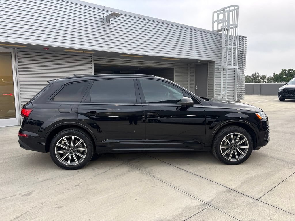 Used 2023 Audi Q7 2.0T Premium Plus w/ Premium Plus Package AWD/4WD image 4