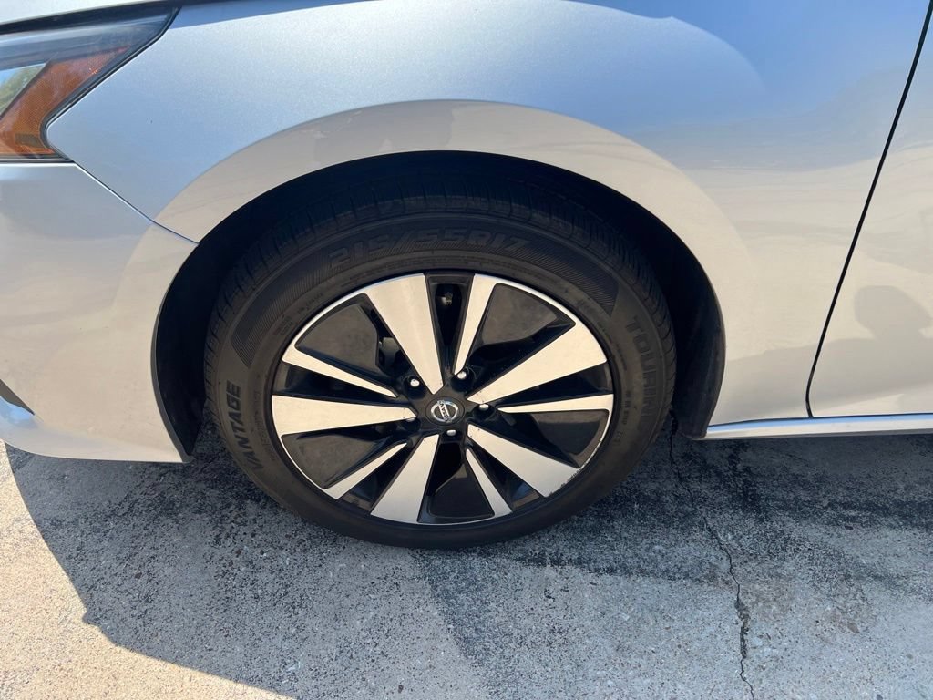 Used 2022 Nissan Altima 2.5 SV FWD image 2
