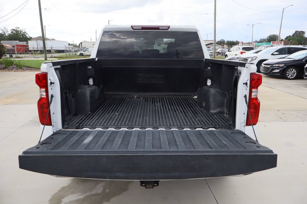 Used 2025 Chevrolet Silverado 1500 LT RWD image 24