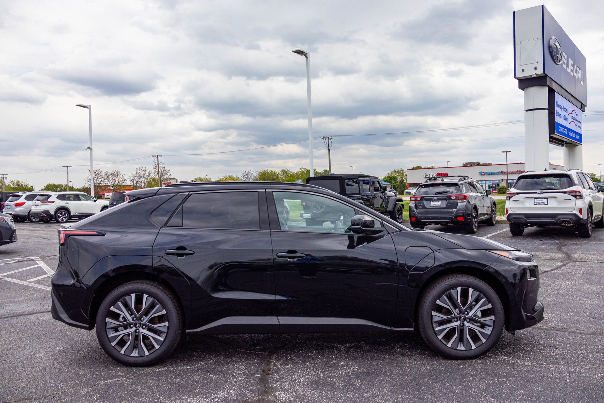 New 2026 Subaru Solterra AWD/4WD image 13