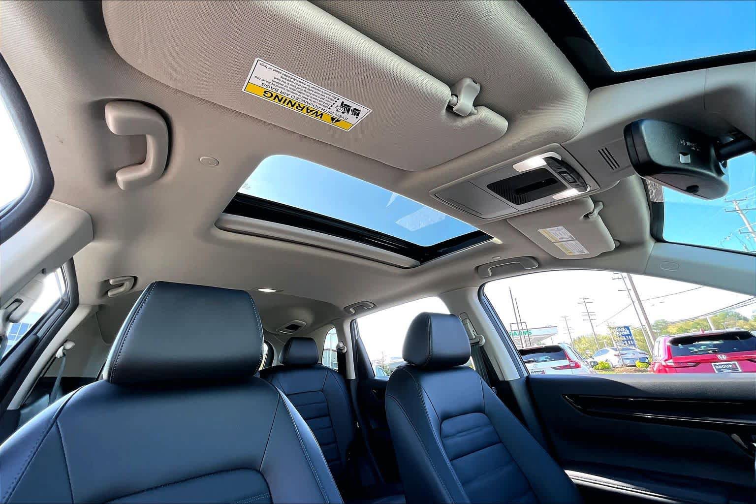 Used 2025 Honda CR-V EX-L image 14
