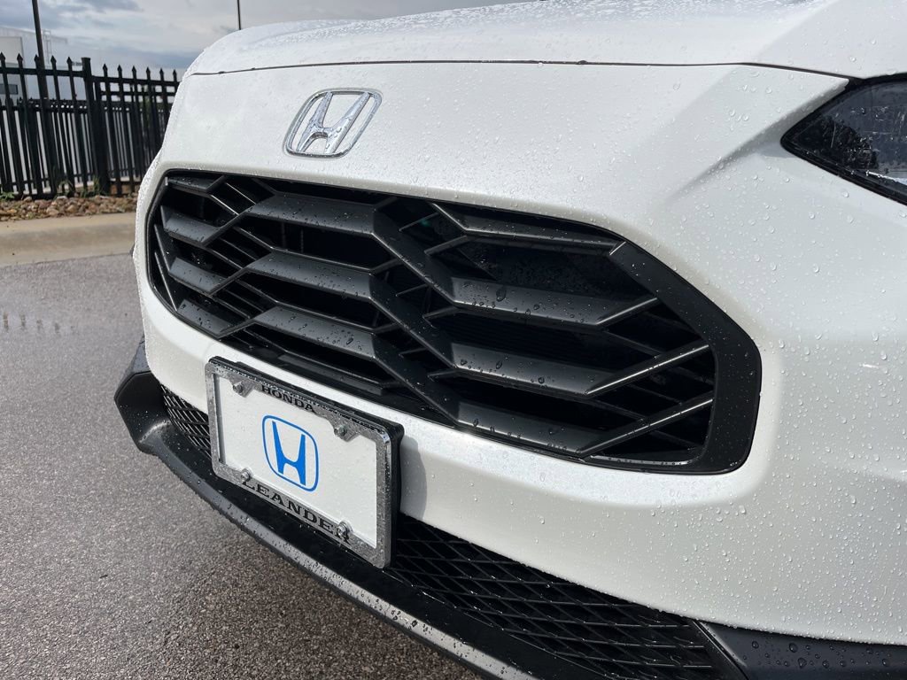 Certified 2026 Honda HR-V Sport image 15
