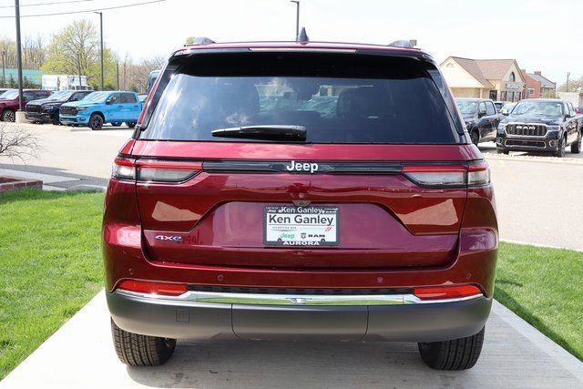 New 2025 Jeep Grand Cherokee Limited 4xe image 26