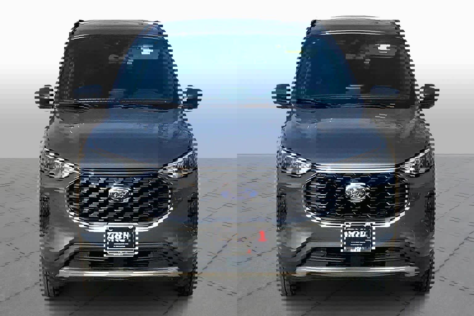 Used 2025 Ford Escape ST-Line image 3