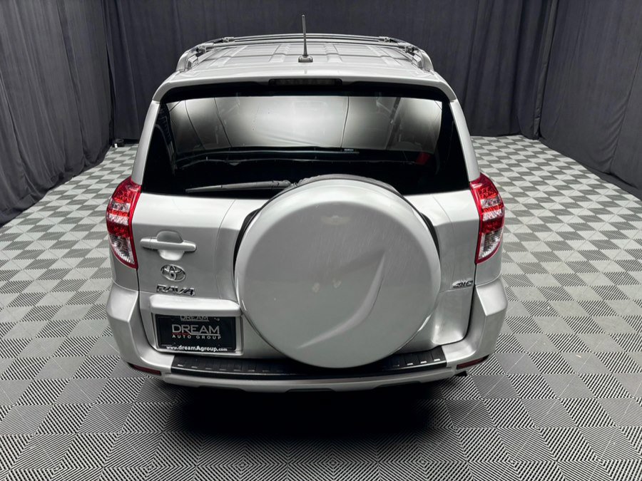 Used 2011 Toyota RAV4 4WD w/ Upgrade Value Pkg image 4
