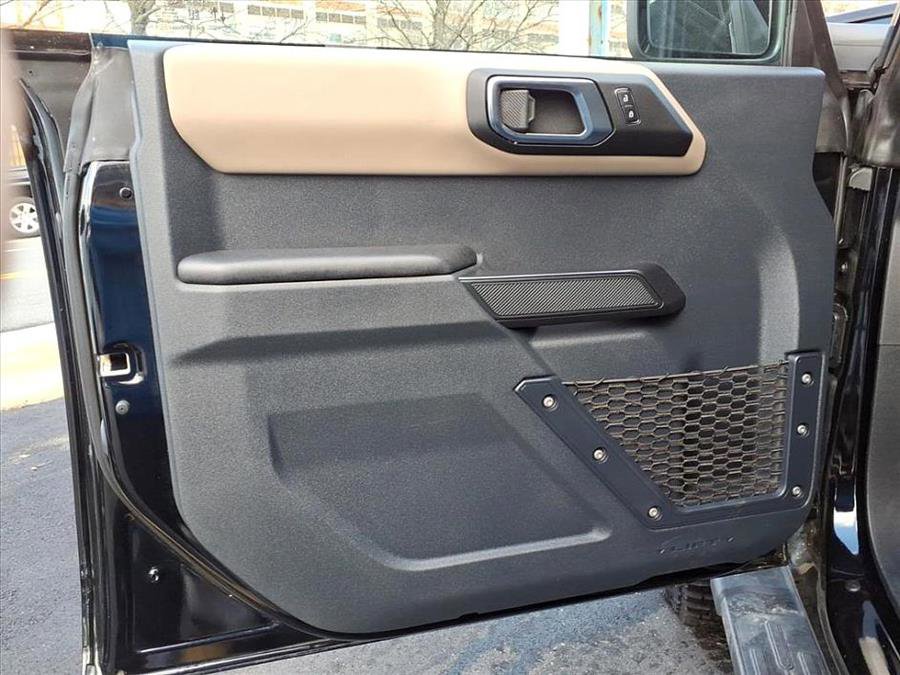 Used 2024 Ford Bronco Wildtrak image 17