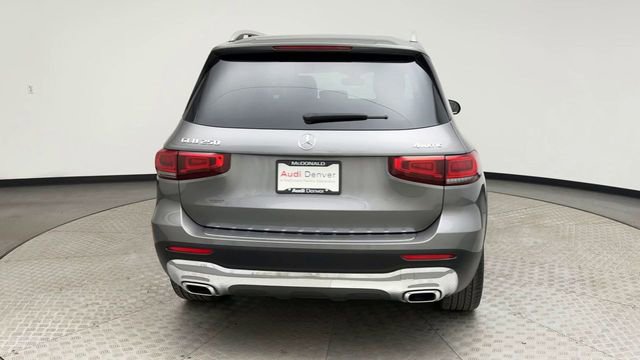 Used 2023 Mercedes-Benz GLB 250 4MATIC image 3