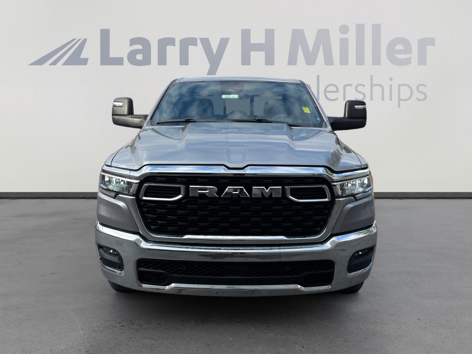 Used 2025 RAM 1500 Big Horn image 8