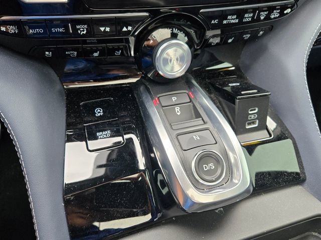 Used 2025 Acura MDX Type S AWD/4WD image 18