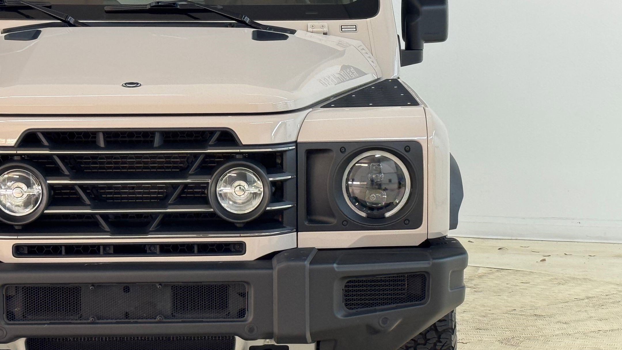 Used 2024 INEOS Grenadier Fieldmaster Edition image 11