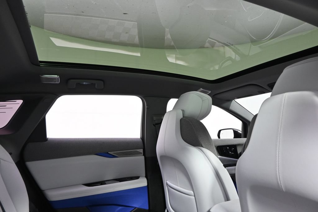 New 2026 Cadillac Optiq Sport 1 w/ LPO, Floor Liner Package RWD image 17