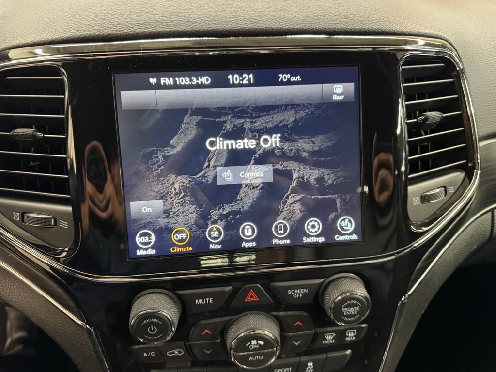 Used 2022 Jeep Grand Cherokee Limited AWD/4WD image 21