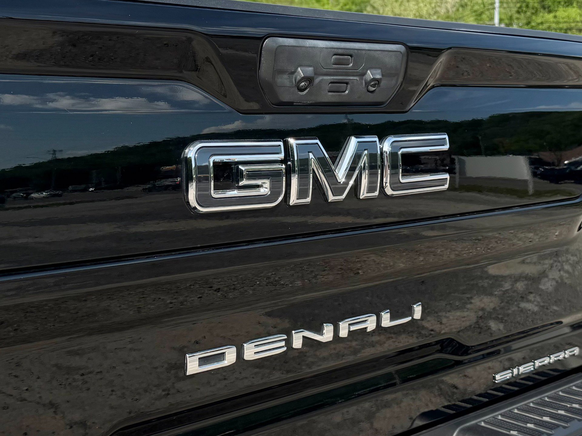Used 2024 GMC Sierra 3500 Denali Ultimate AWD/4WD image 81