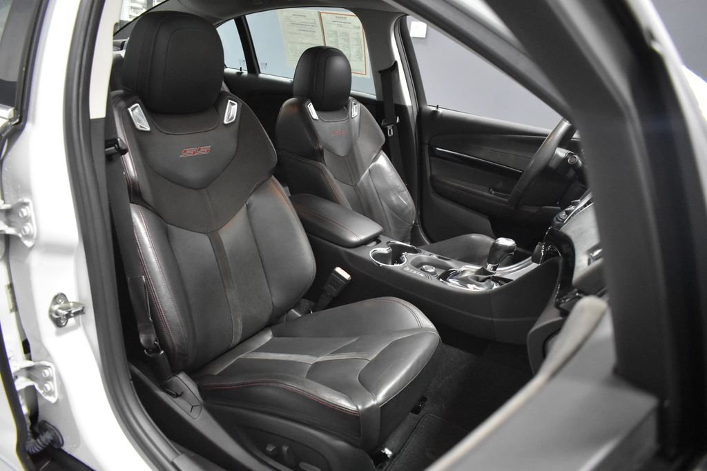 Used 2015 Chevrolet SS RWD image 15