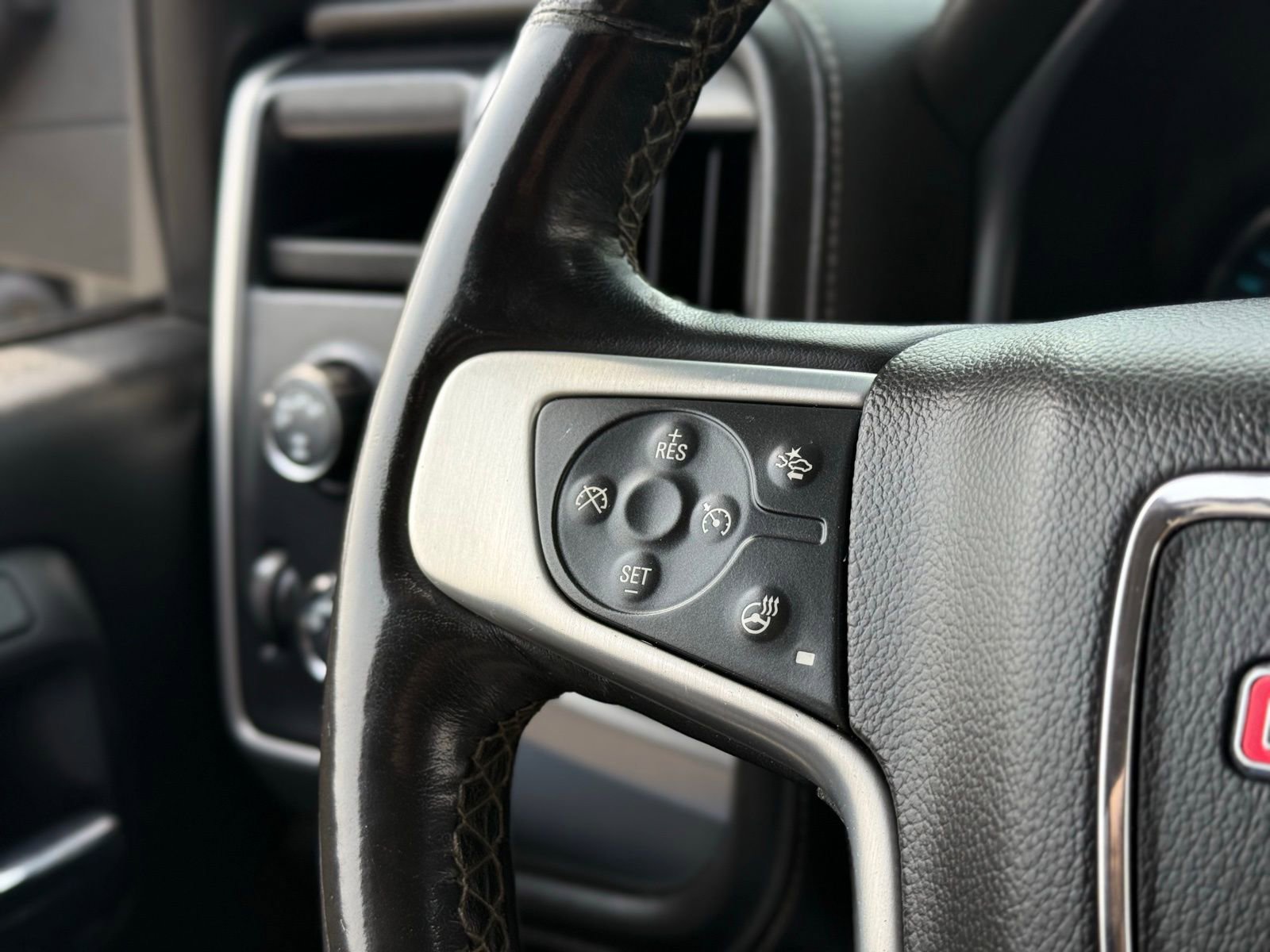 Used 2018 GMC Sierra 1500 SLT w/ Texas SLT Premium Package image 23