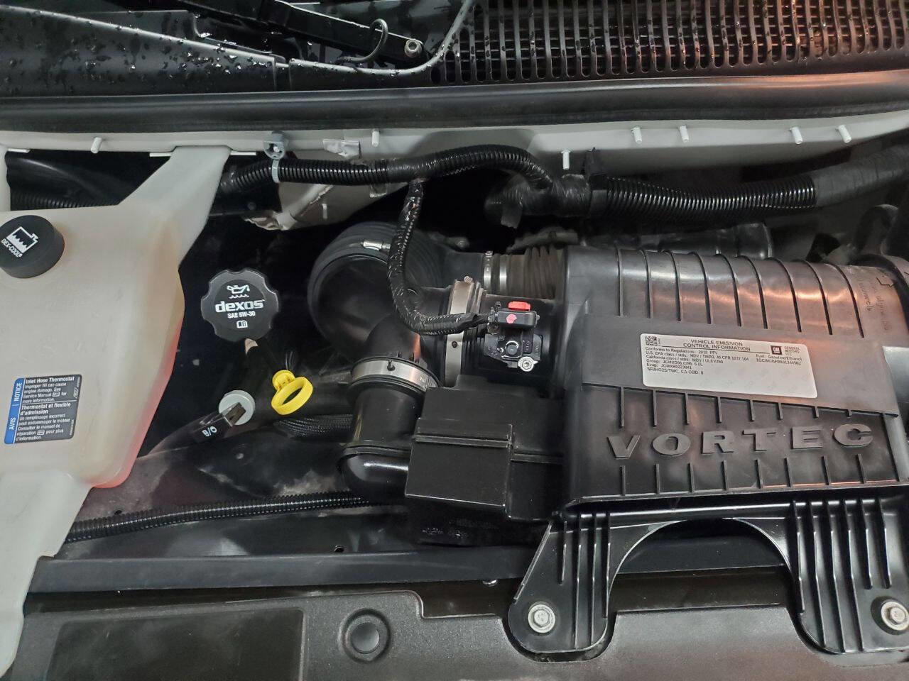 Used 2018 Chevrolet Express 2500 Extended w/ Driver Convenience Package image 4