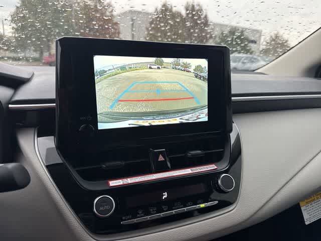 Used 2026 Toyota Corolla LE image 20