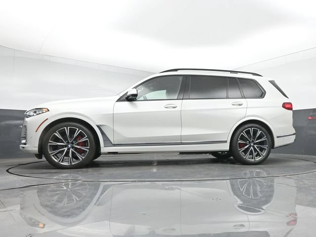 Used 2021 BMW X7 xDrive40i w/ Premium Package AWD/4WD image 14