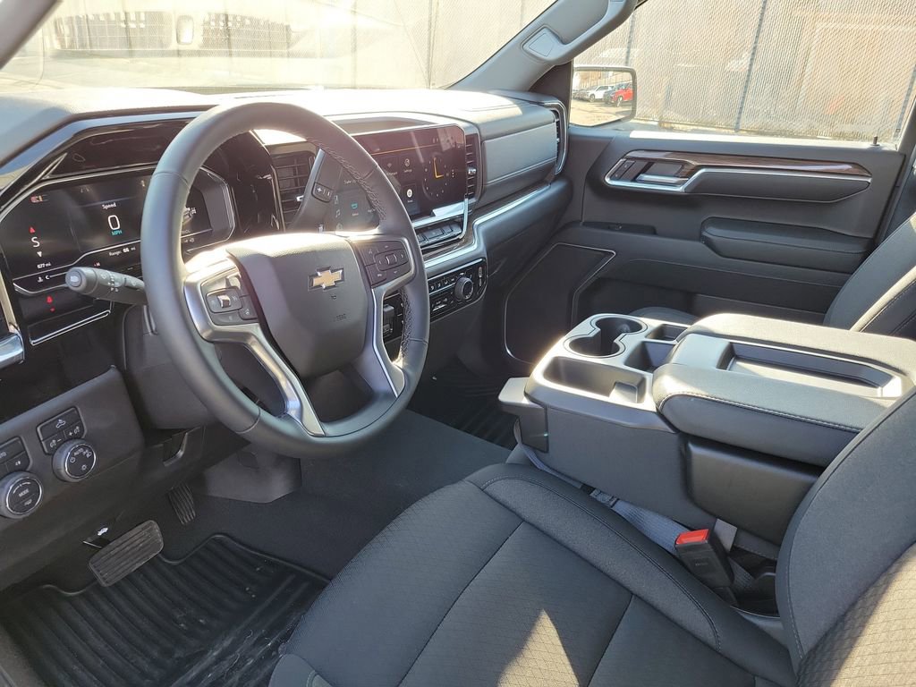 New 2025 Chevrolet Silverado 1500 LT image 24