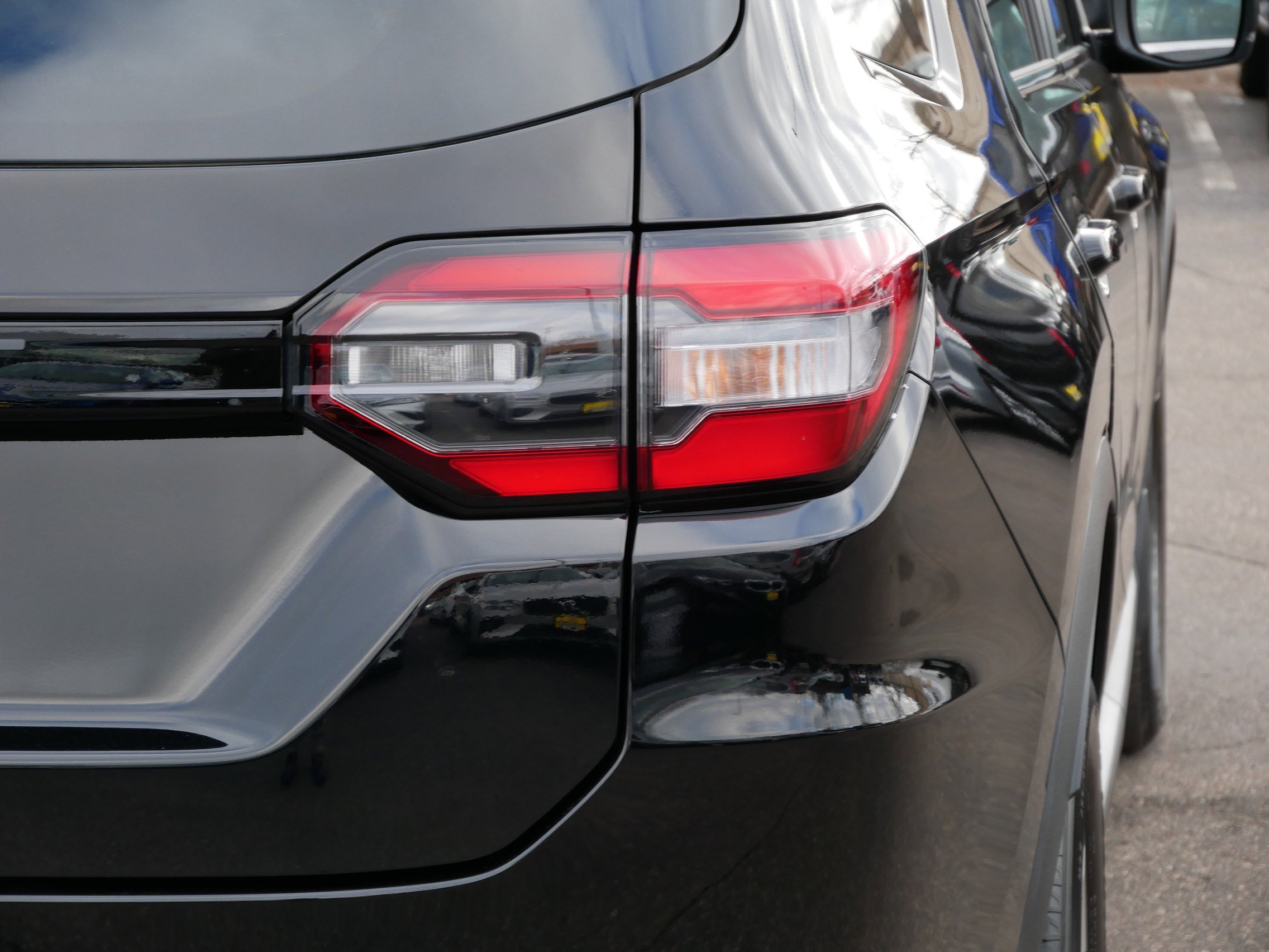 Used 2024 Honda Pilot EX-L image 17