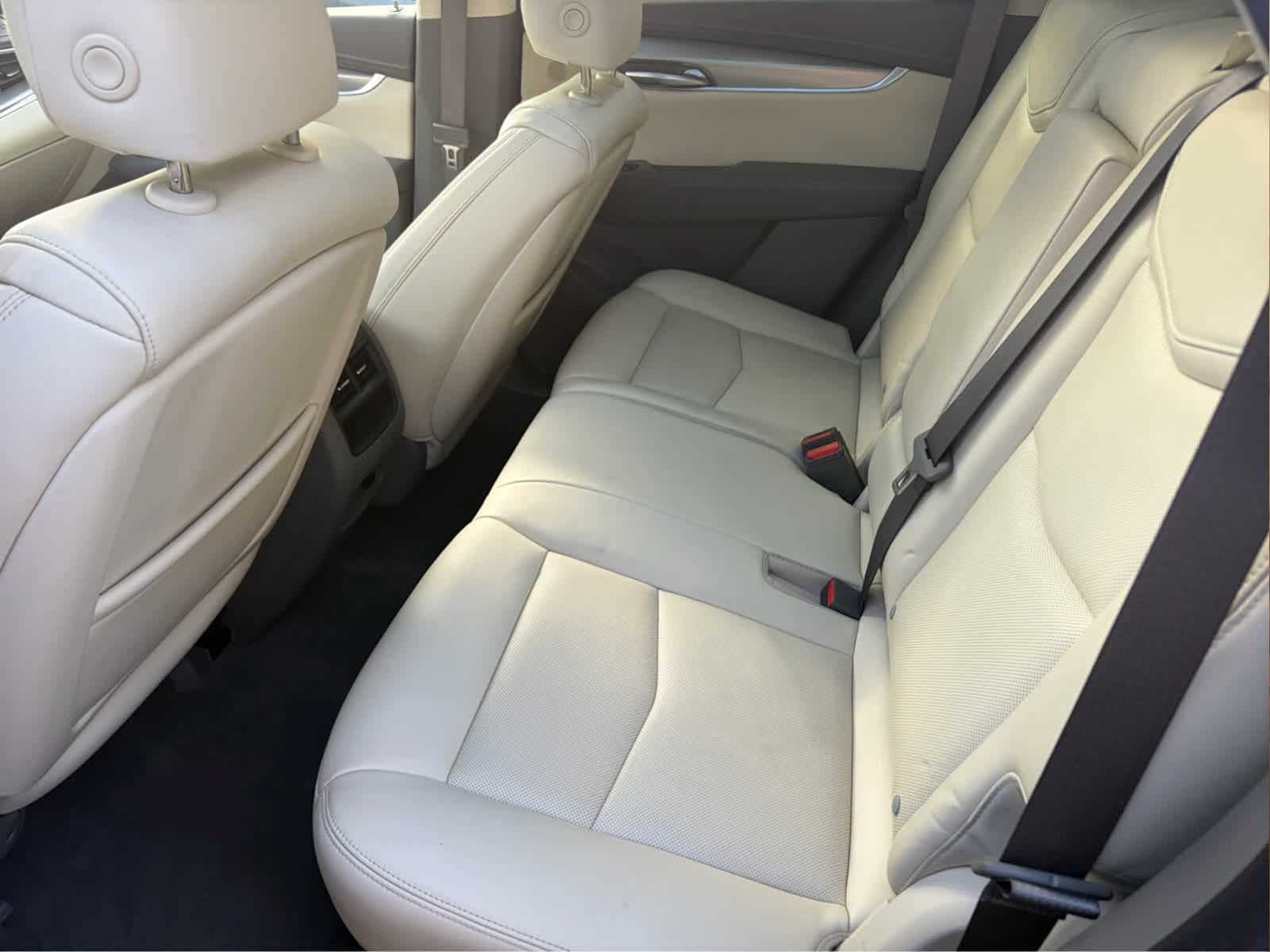 Used 2018 Cadillac XT5 Premium Luxury AWD/4WD image 21